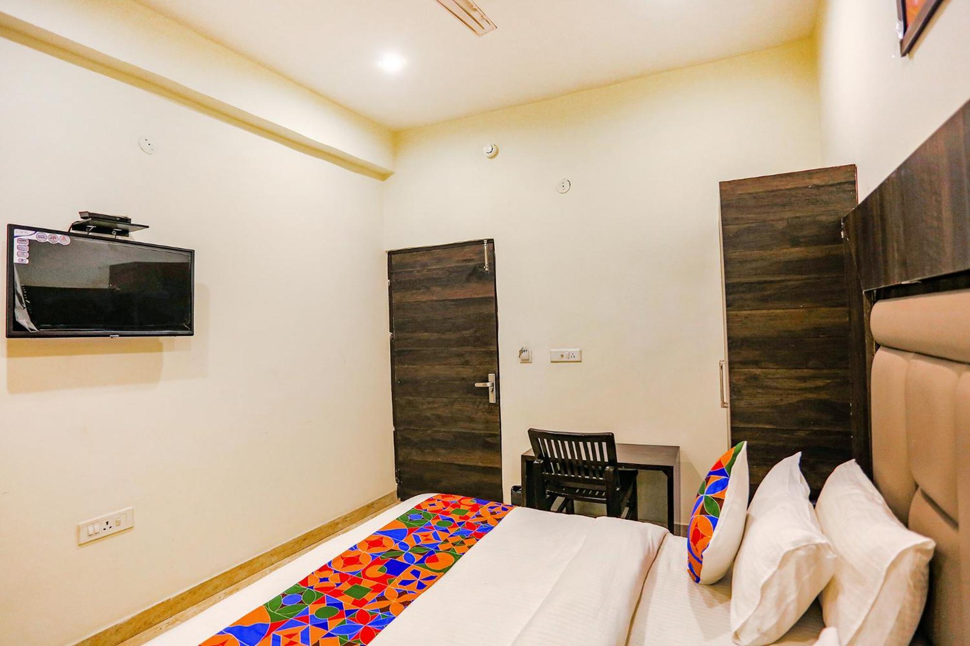 Fabhotel The Kiara Near Igi Delhi Airport New Delhi Buitenkant foto