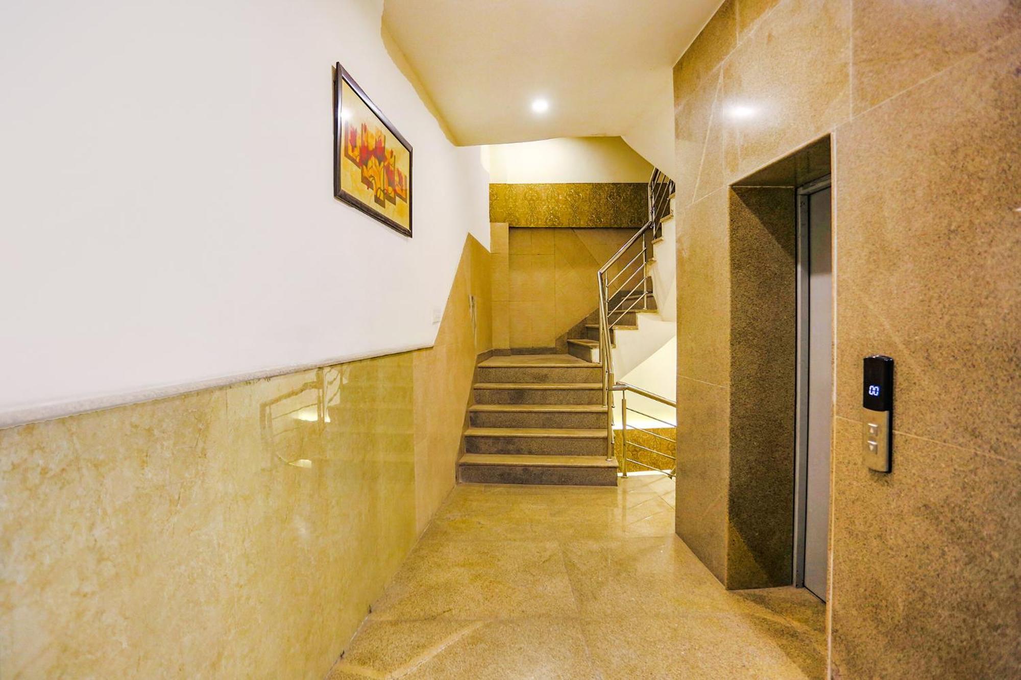Fabhotel The Kiara Near Igi Delhi Airport New Delhi Buitenkant foto
