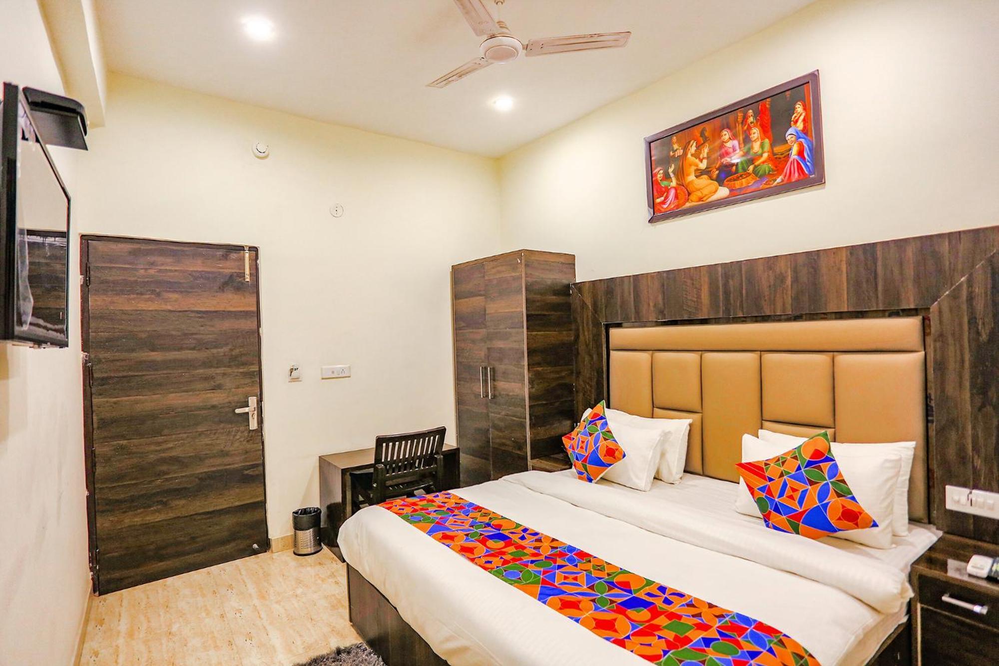 Fabhotel The Kiara Near Igi Delhi Airport New Delhi Buitenkant foto