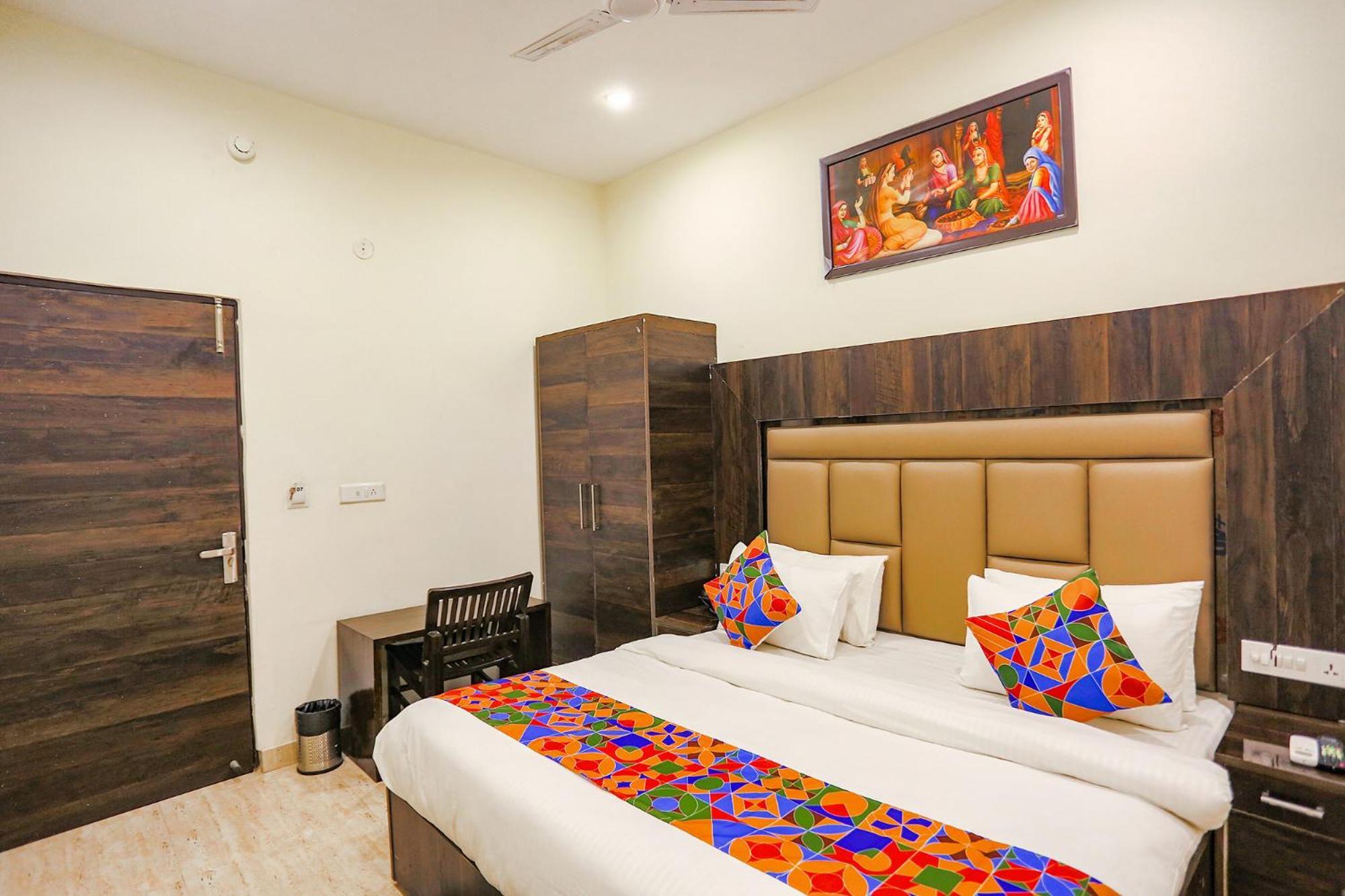 Fabhotel The Kiara Near Igi Delhi Airport New Delhi Buitenkant foto