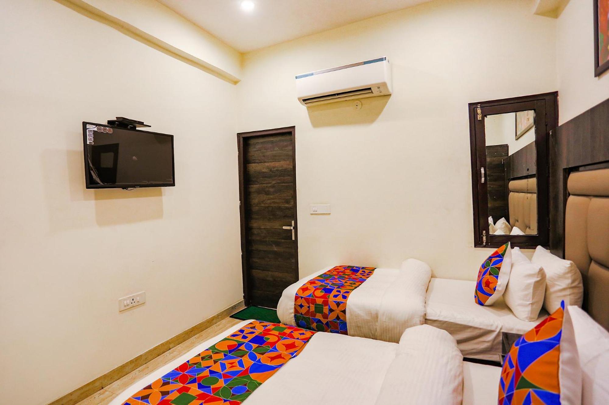 Fabhotel The Kiara Near Igi Delhi Airport New Delhi Buitenkant foto